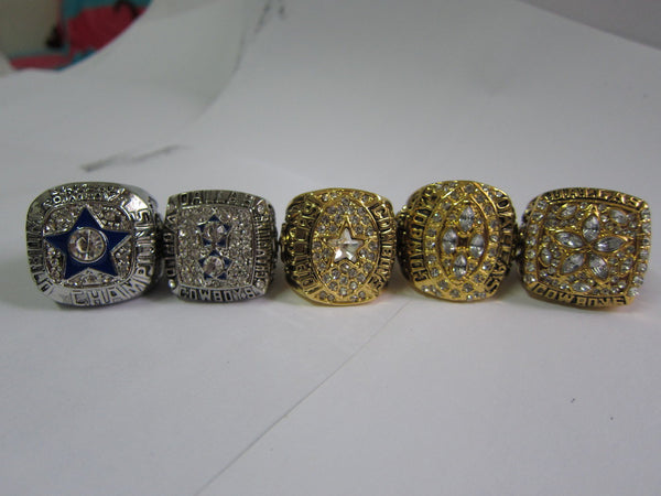 Dallas Cowboys Super Bowl championship rings  (1971,1977, 1992,1993,1995)