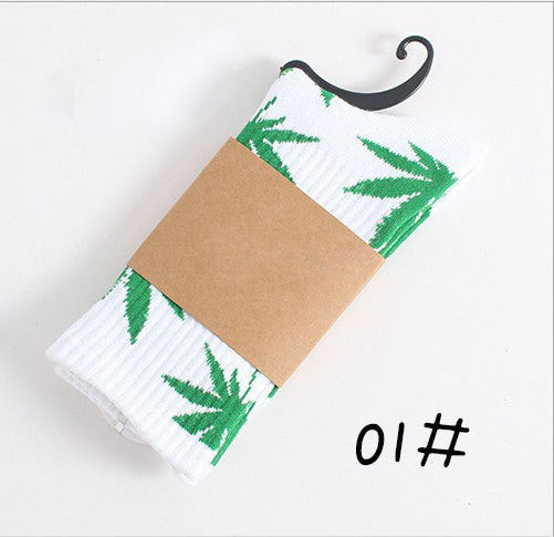GANJA LEAF SOCKS