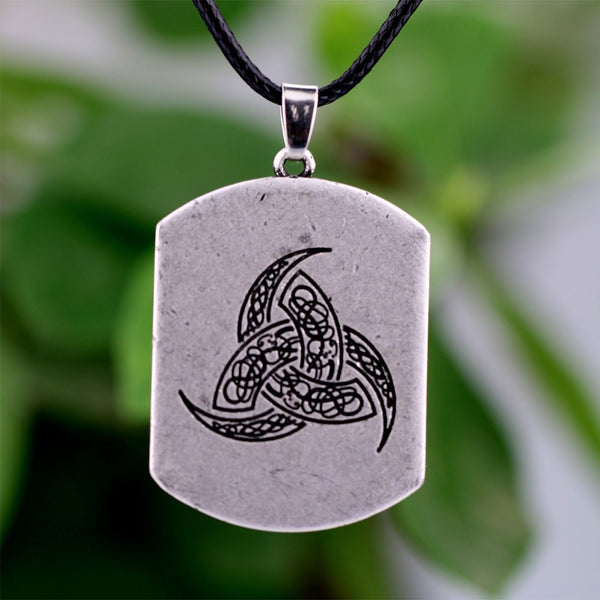 Legendary Odin's Horn Wolf Head Amulet Necklace
