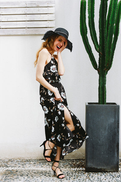 Sexy halter backless dress