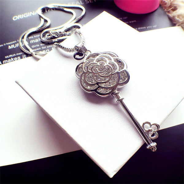 Vintage Geometrical Crystal Pendant