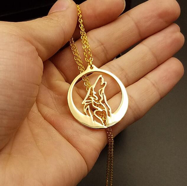 Howling Wolf Necklace (Free Shipping)
