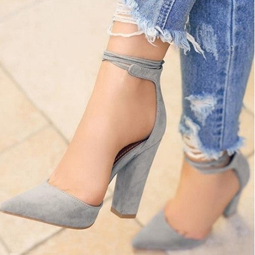 Sexy Lace up heels <3