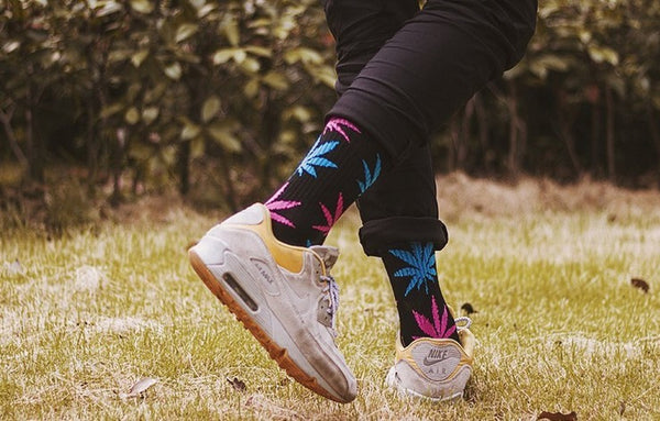 GANJA LEAF SOCKS