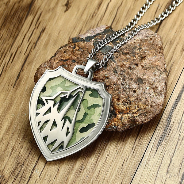 Military Style Wolf Necklace (Free Shipping)