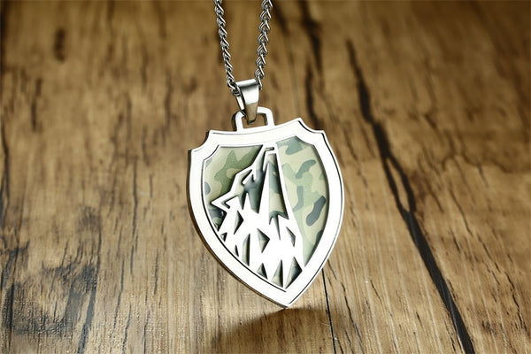 Military Style Wolf Necklace (Free Shipping)
