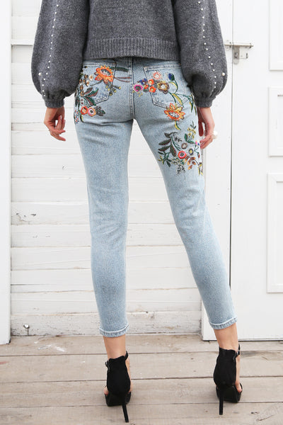 Floral Embroidery jeans ( AC08 )