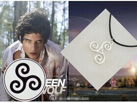 Triskelion necklace
