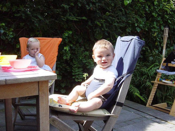 Portable baby chair - from a sack to a chair! (Free Shipping)